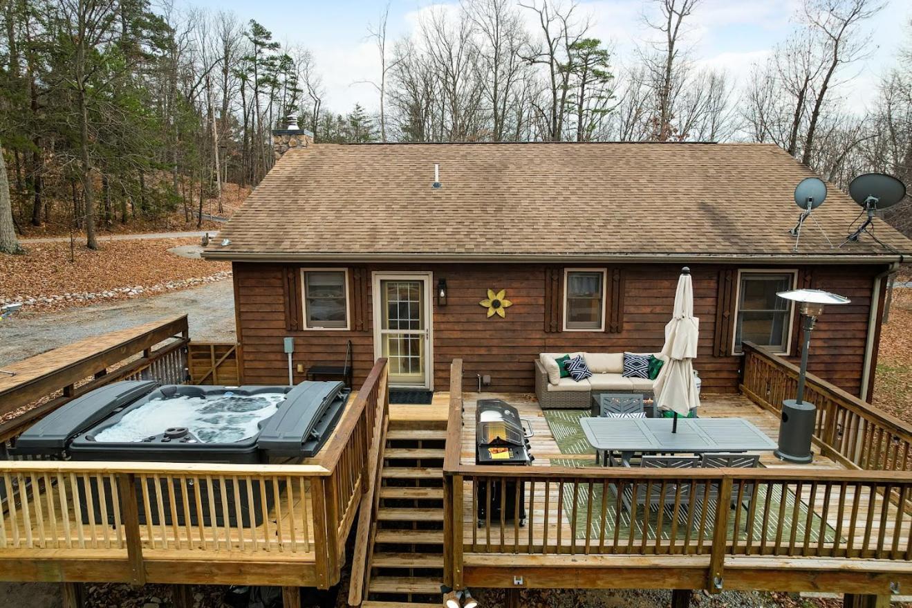 Shenandoah Dog Friendly Cabin With River Access, Hot Tub, Fire Pit, Bbq, Outdoor Dining Esterno foto