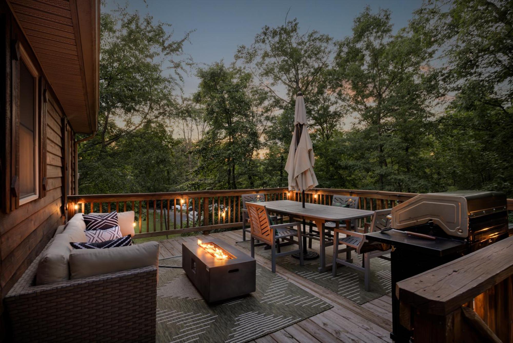 Shenandoah Dog Friendly Cabin With River Access, Hot Tub, Fire Pit, Bbq, Outdoor Dining Esterno foto